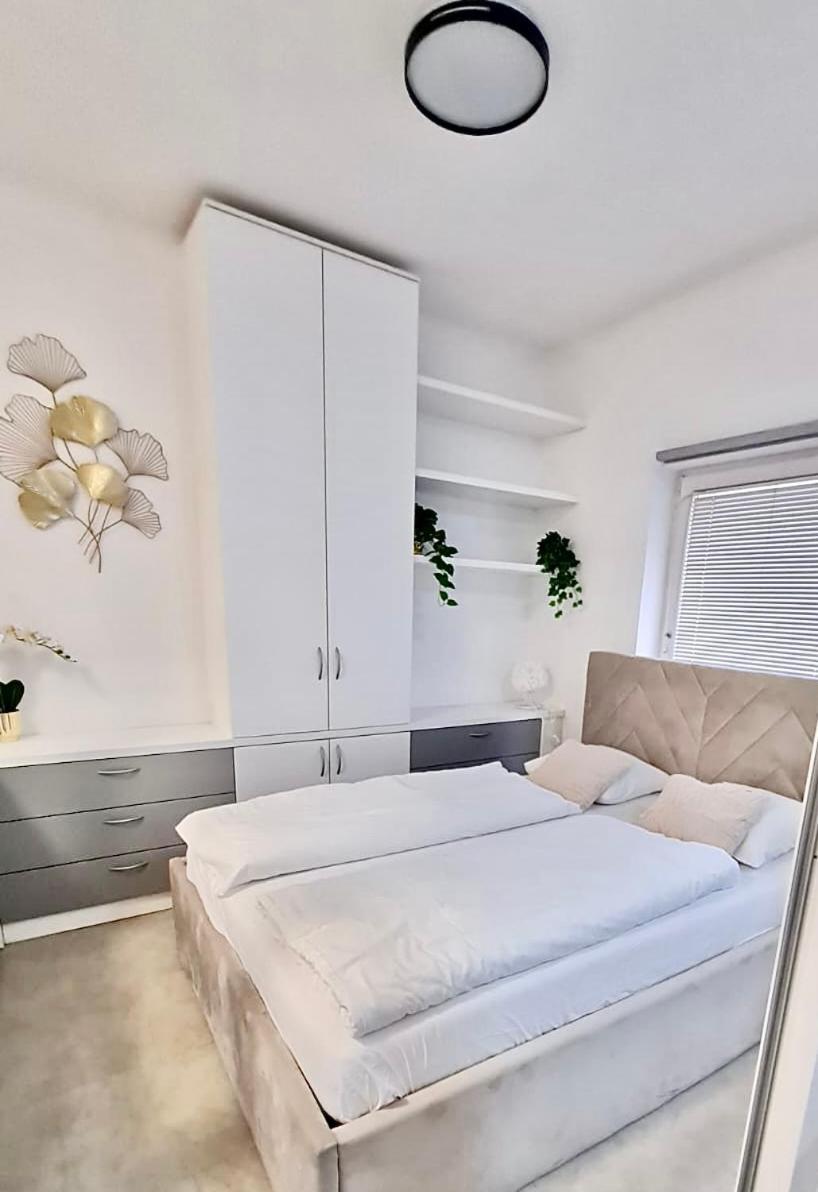 Ljubljana Central Lux Apartment With Free Parking Eksteriør billede
